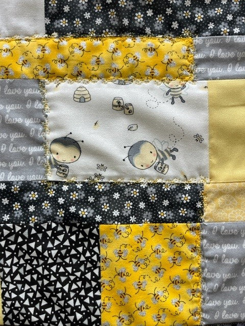 “Buzzy Bee” Baby Quilt