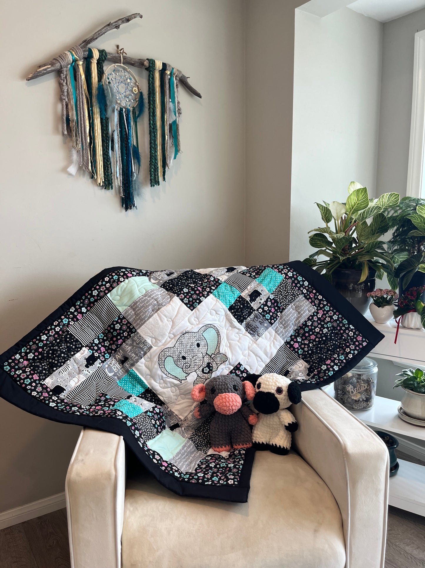 “Safari Dreams” Baby Quilt